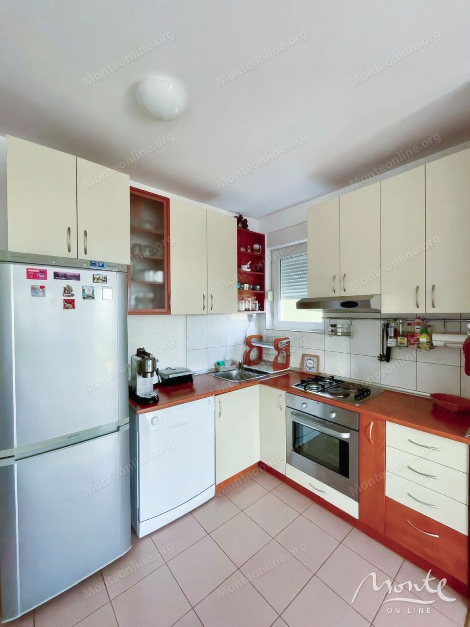 Apartment in Petrovac, Montenegro, 35 m² - Foto 4