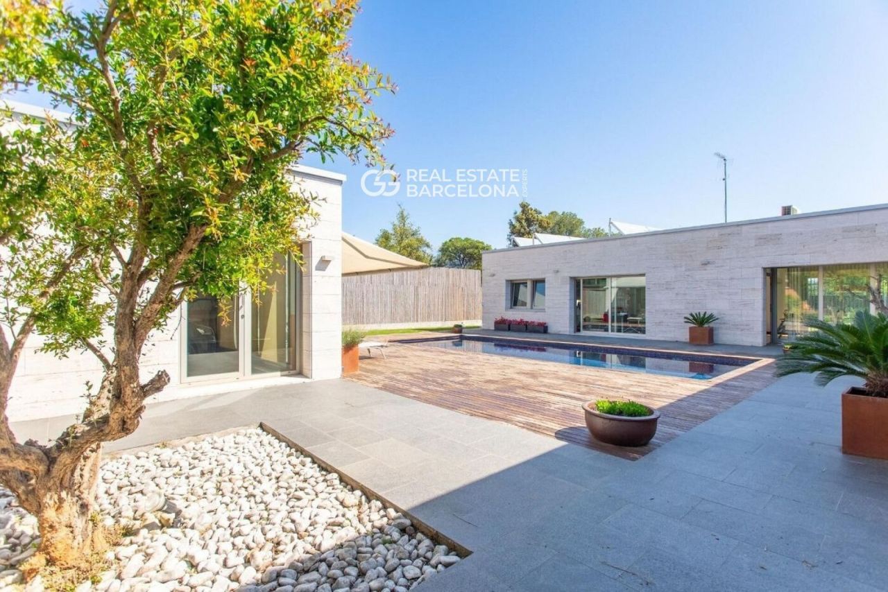 Casa Barcelona, Vallromanes, Spagna, 354 m² - foto 2