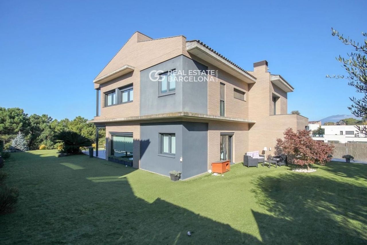 Casa a Barcellona, Spagna, 537 m² - foto 4