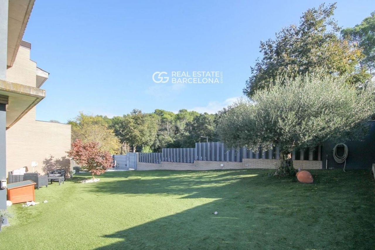 Casa a Barcellona, Spagna, 537 m² - foto 13