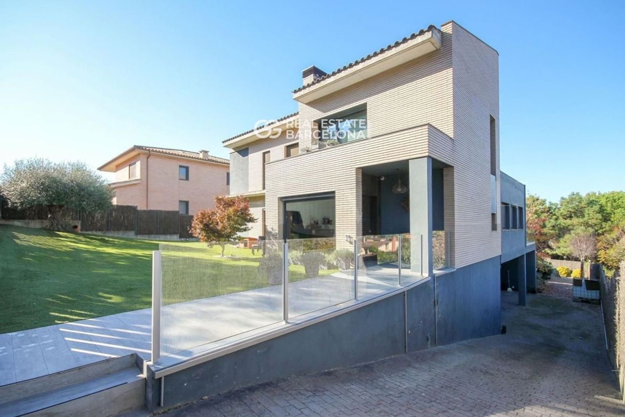 Casa a Barcellona, Spagna, 537 m² - foto 16