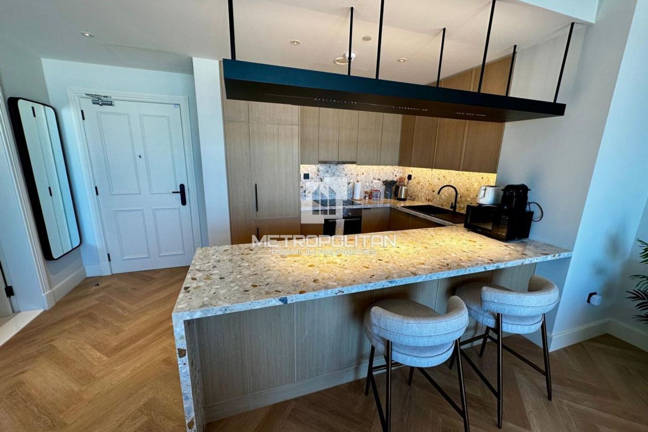 Apartment in Dubai, UAE, 139 m² - picture 2