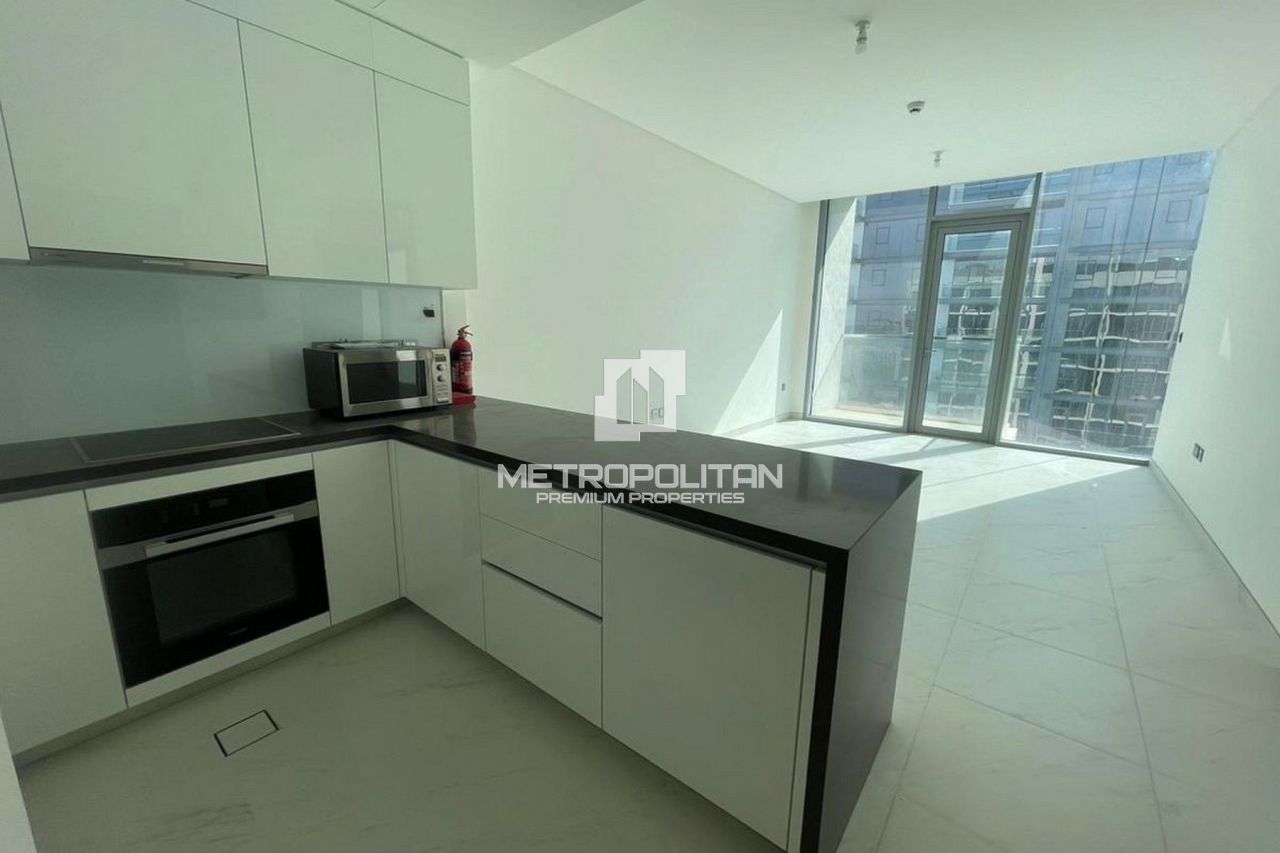 Apartment in Dubai, UAE, 68 m² - picture 6