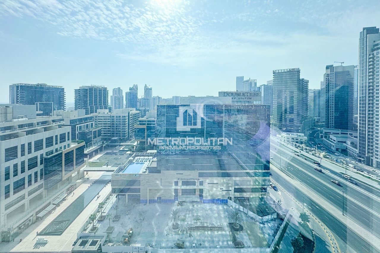 Office in Dubai, UAE, 29 m² - picture 9