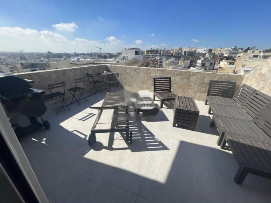 Piso en Sliema, Malta, 140 m² - imagen 1