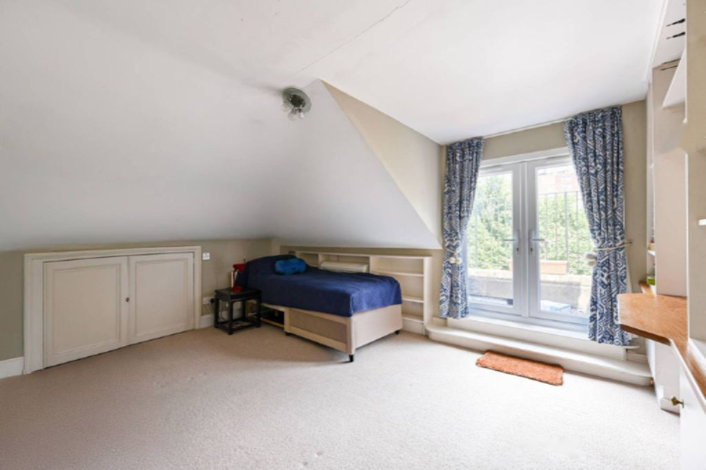 Appartement à Londres, Royaume-Uni, 119 m² - image 1
