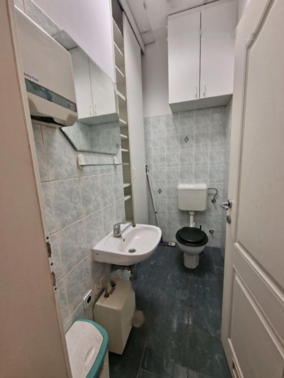 Ufficio a Lubiana, Slovenia, 16 m² - foto 2