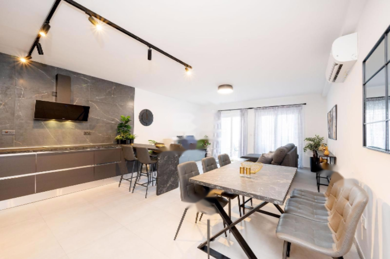 Flat in Sliema, Malta, 115 m² - picture 2