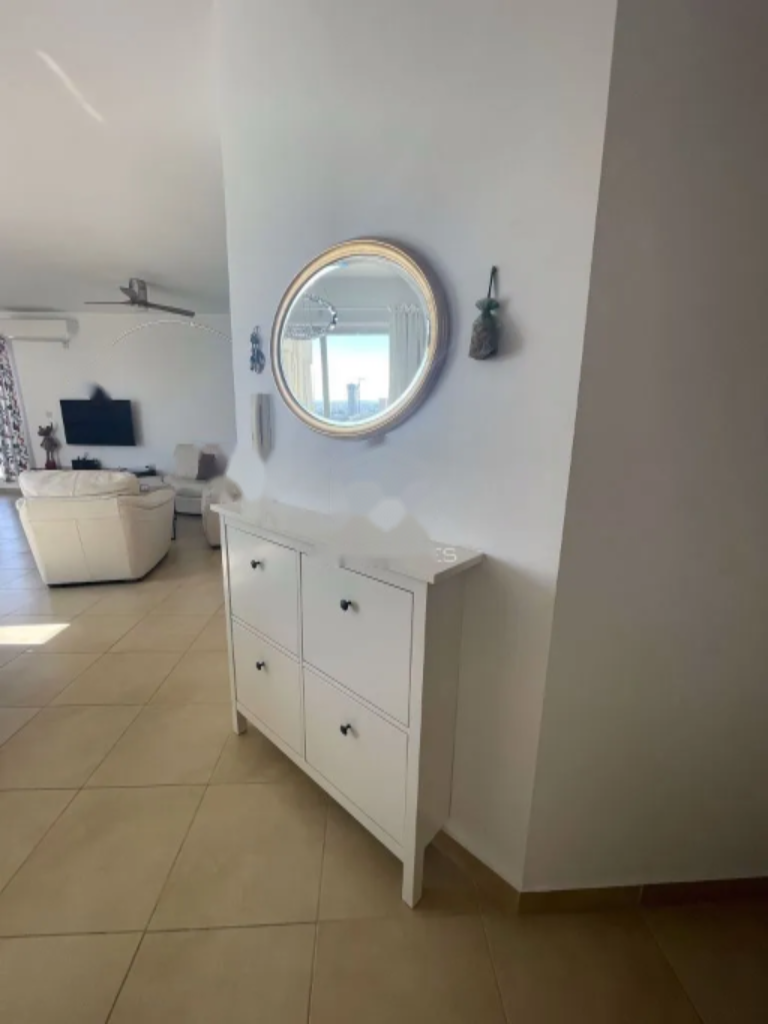 Piso en Sliema, Malta, 140 m² - imagen 2