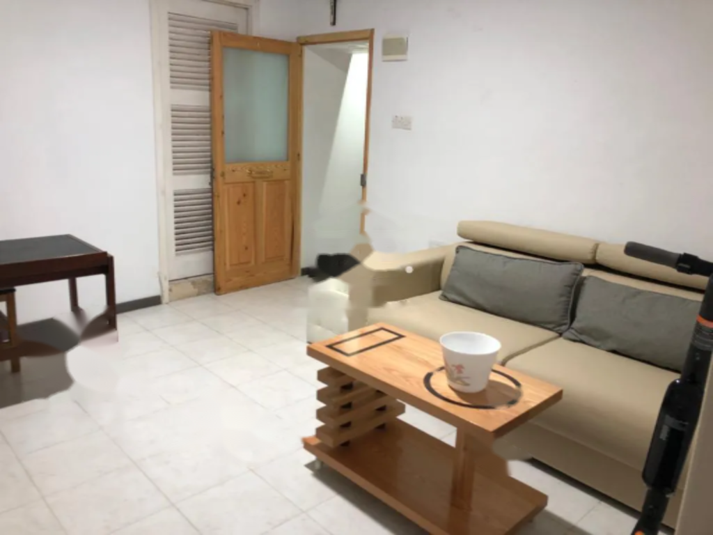 Flat in Valetta, Malta, 55 m² - picture 2