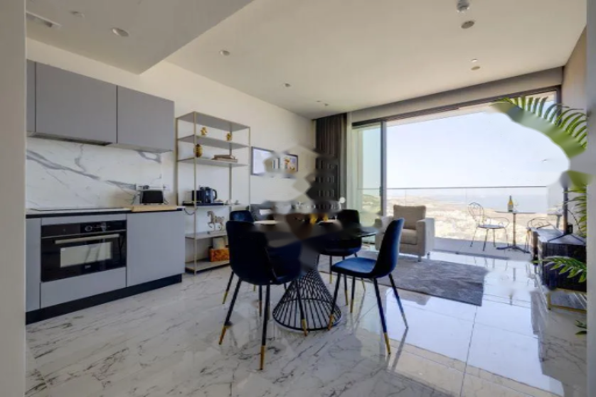 Flat in Sliema, Malta, 61 m² - picture 2