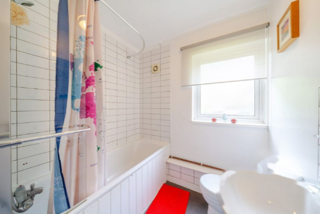 Flat in London, United Kingdom, 50 m² - picture 2