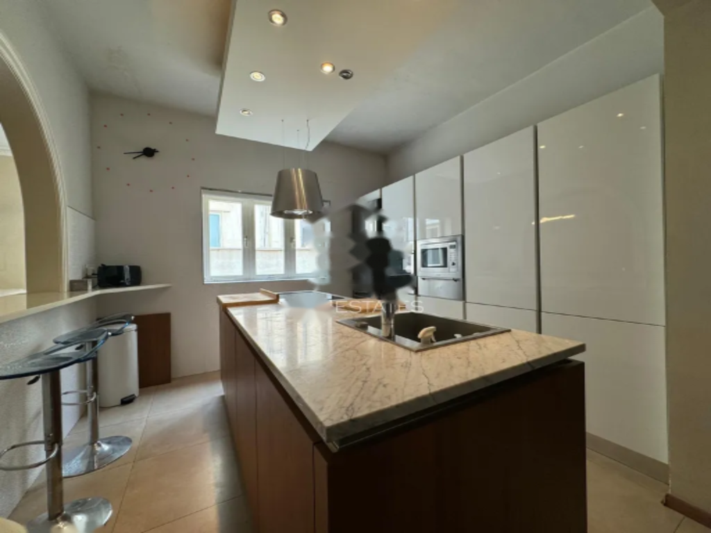 Piso en Sliema, Malta, 210 m² - imagen 2