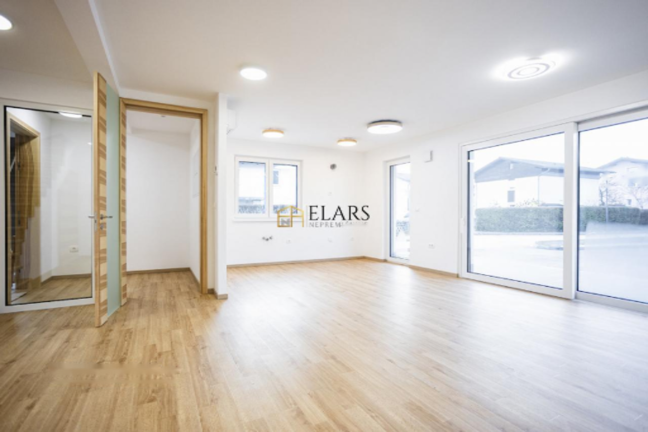 Piso en Liubliana, Eslovenia, 132 m² - imagen 3