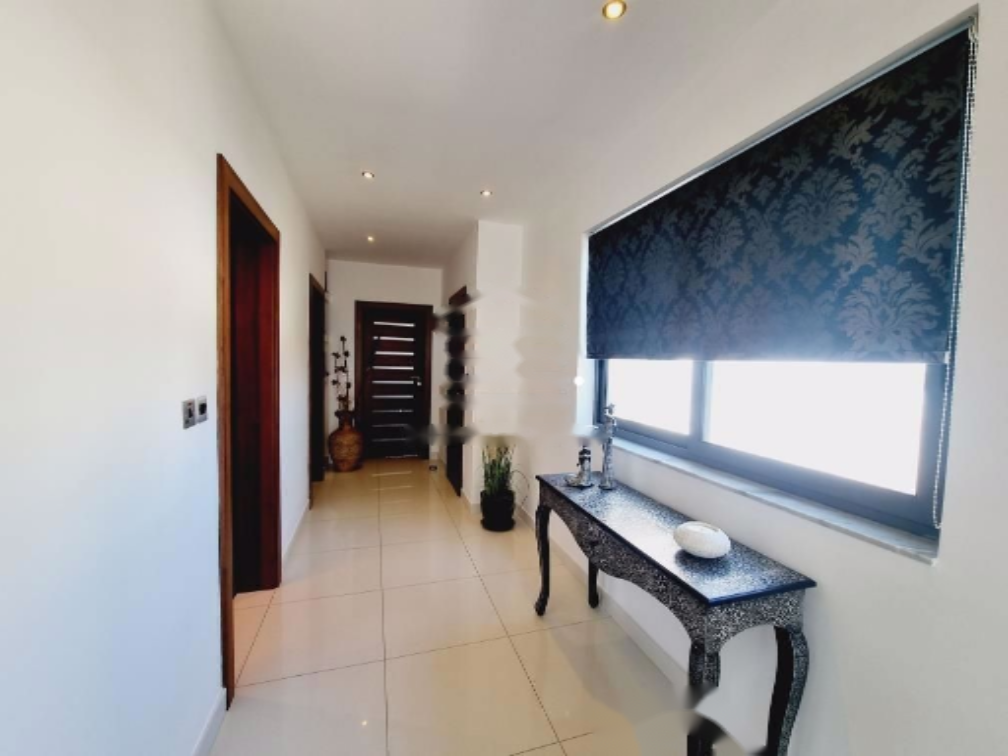 Flat in Zebbug, Malta, 180 m² - picture 5