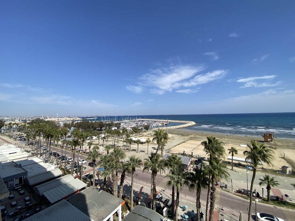 Apartamento en Lárnaca, Chipre, 150 m² - imagen 3