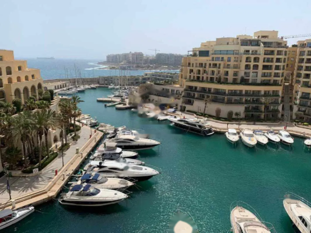 Flat in St. Julian's, Malta, 300 m² - picture 8