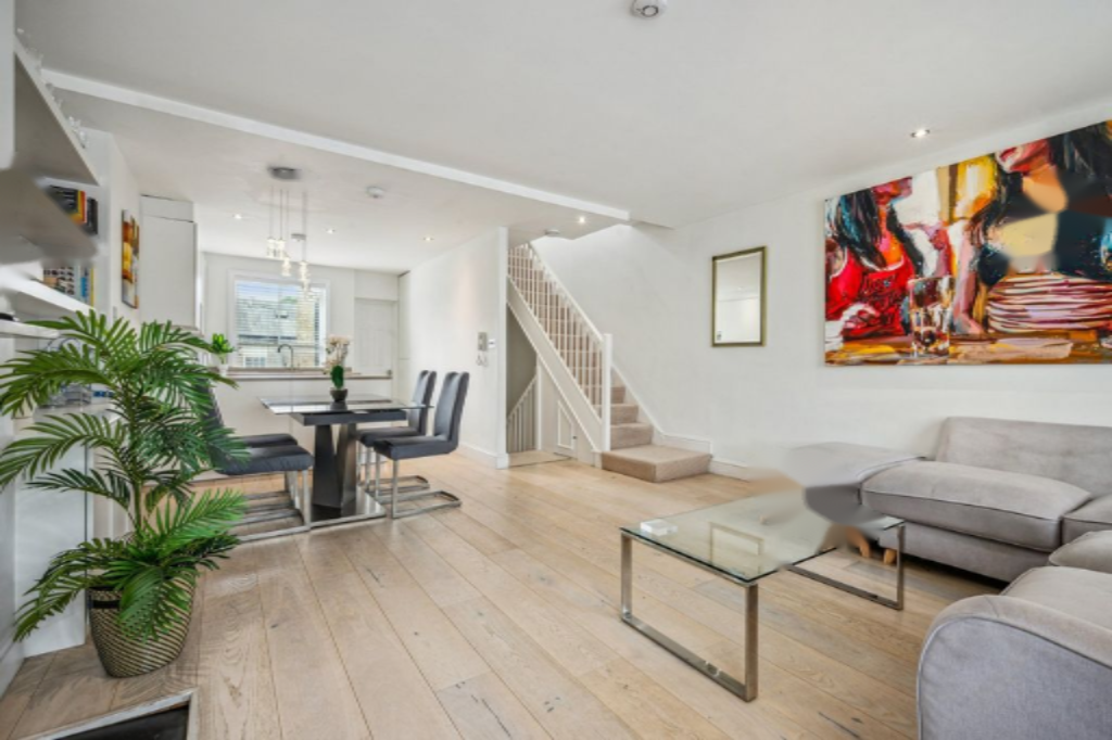 Flat in London, United Kingdom, 87 m² - picture 8