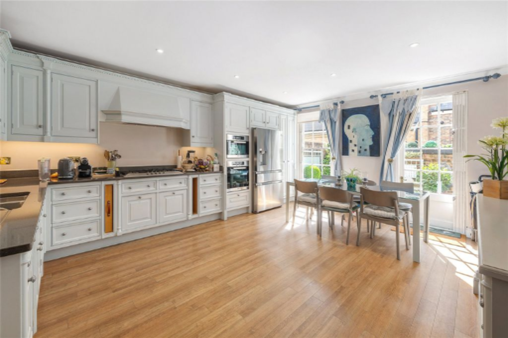 Wohnung in London, Großbritannien, 199 m² - Foto 8