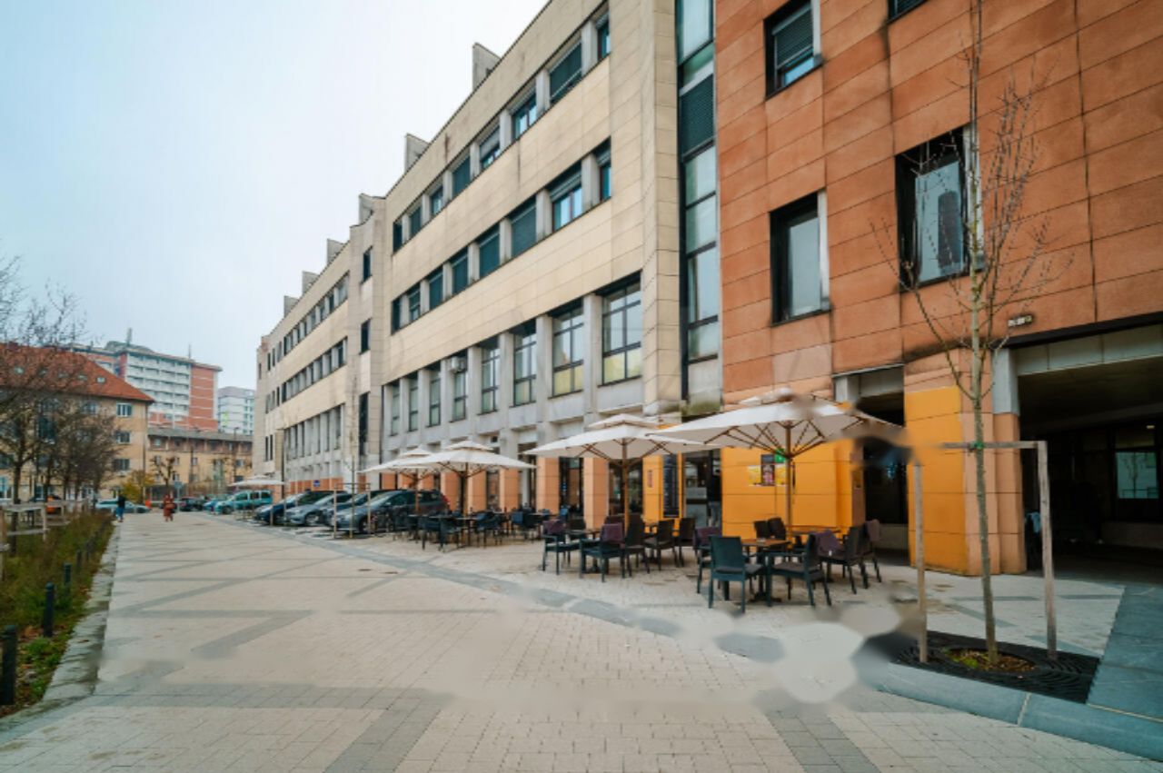 Ufficio a Lubiana, Slovenia, 48 m² - foto 9