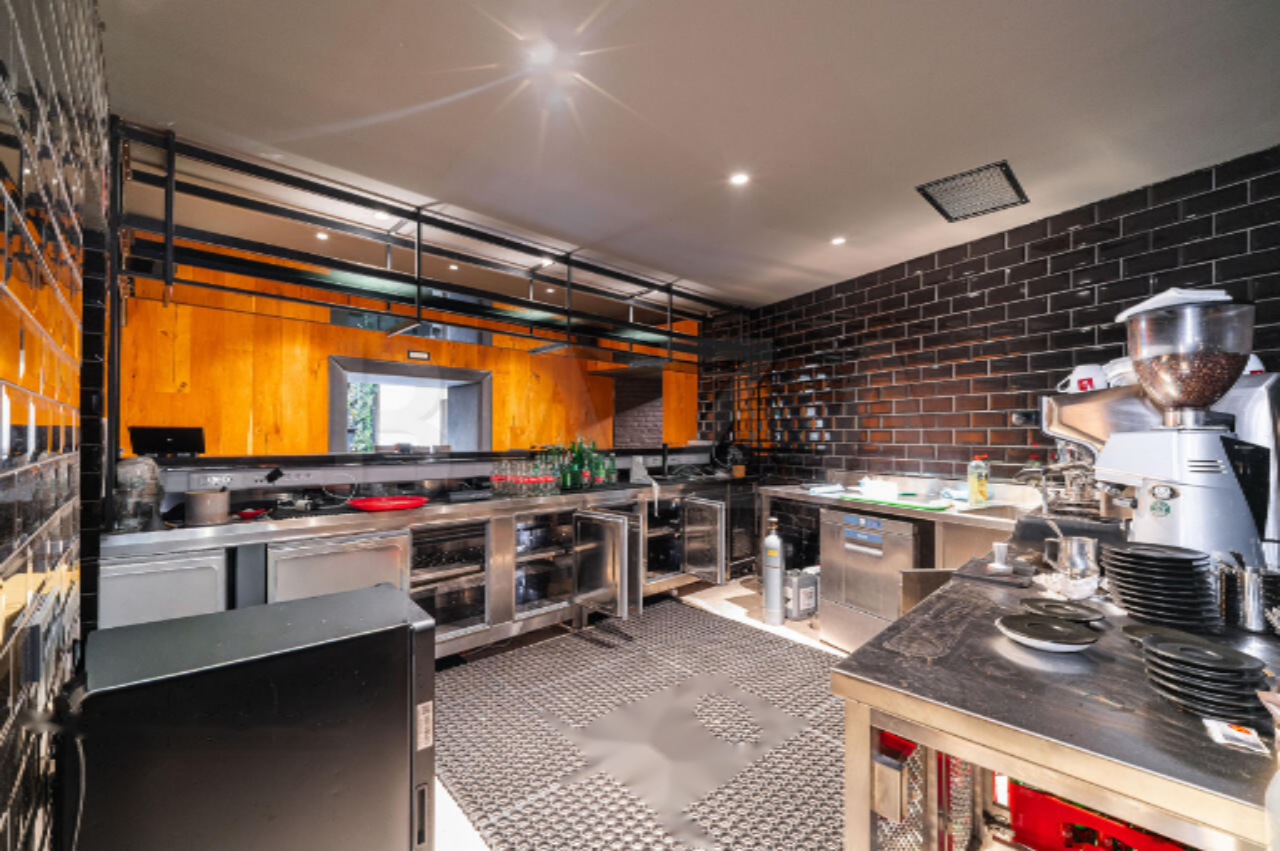 Büro in Ljubljana, Slowenien, 383 m² - Foto 10