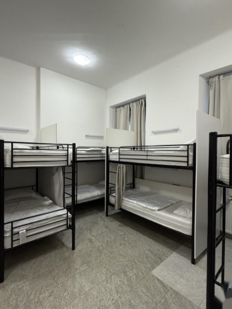 Office in Ljubljana, Slovenia, 98 m² - picture 11