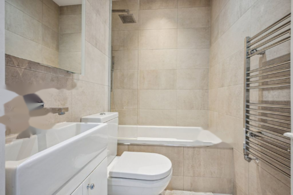 Flat in London, United Kingdom, 87 m² - picture 12