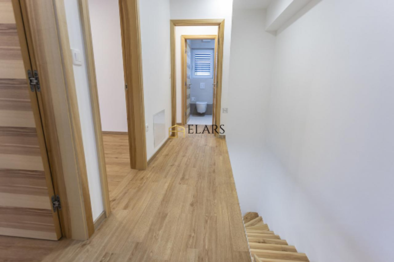 Flat in Ljubljana, Slovenia, 132 m² - picture 13