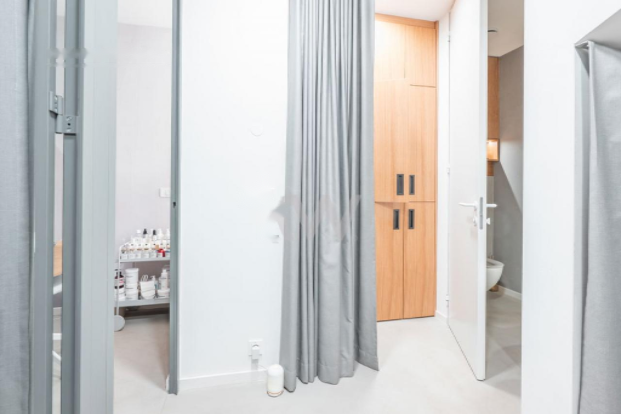 Oficina en Liubliana, Eslovenia, 97 m² - imagen 14