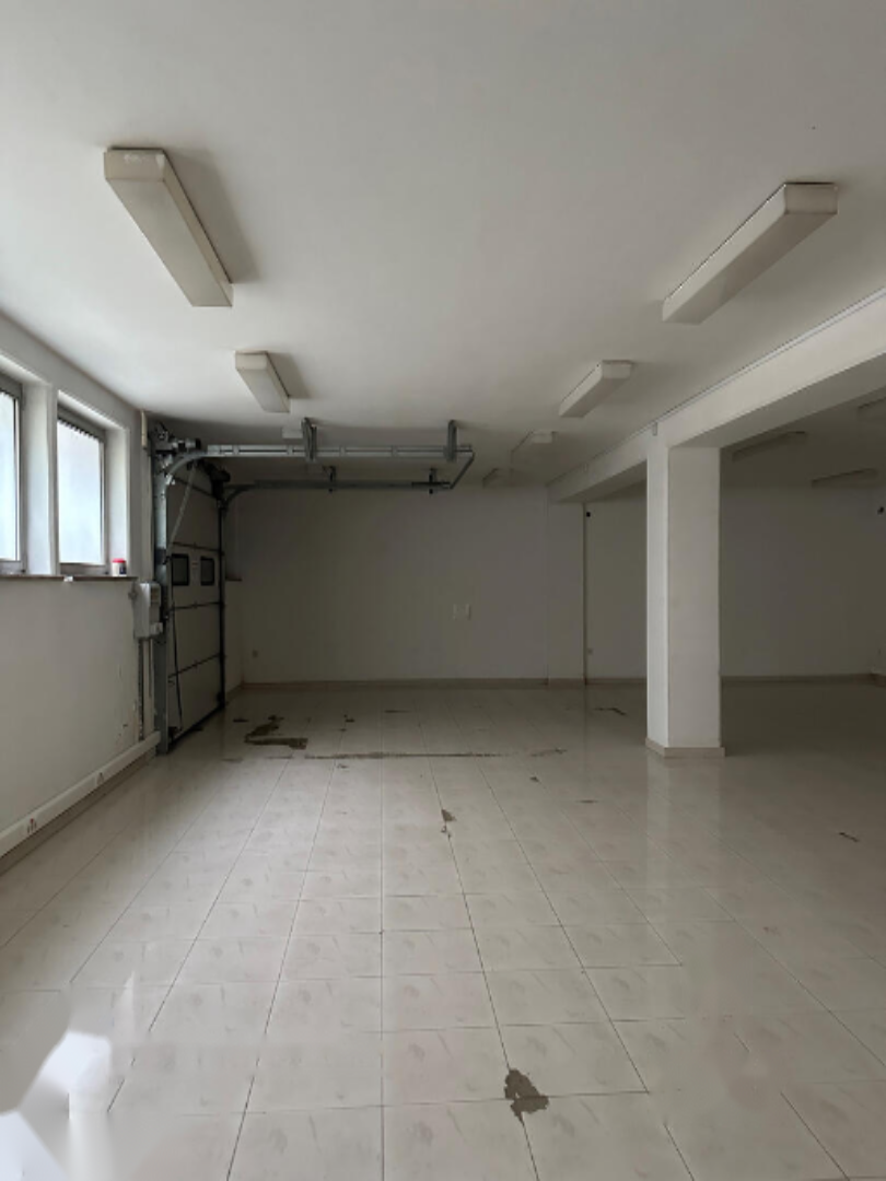 Office in Ljubljana, Slovenia, 445 m² - picture 16