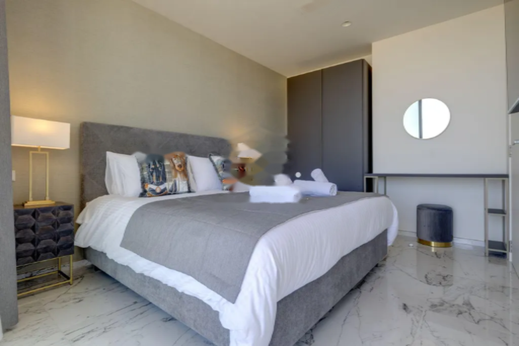 Flat in Sliema, Malta, 61 m² - picture 18