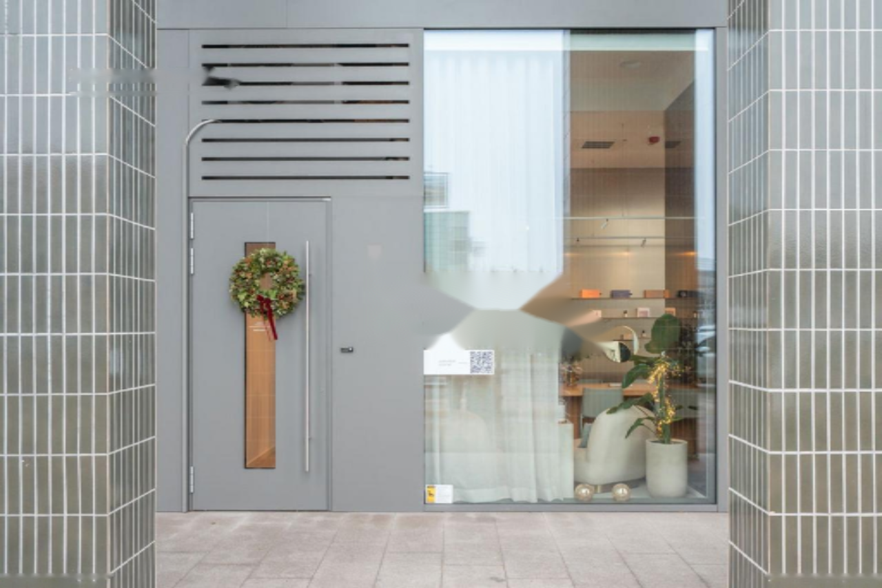 Oficina en Liubliana, Eslovenia, 97 m² - imagen 18