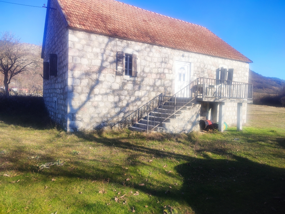 House in Niksic, Montenegro, 120 m² - picture 1