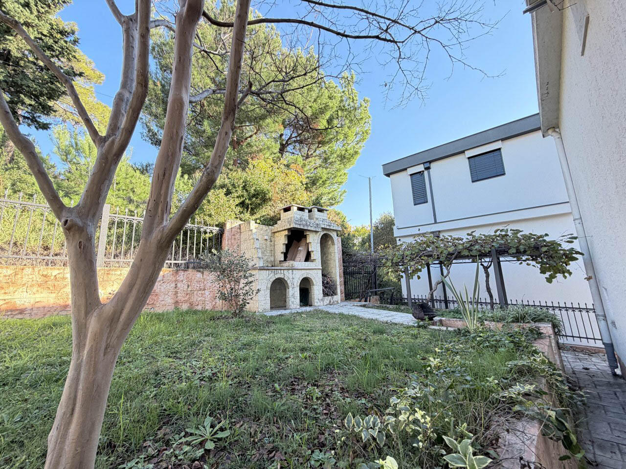 Haus in Bar, Montenegro, 142 m² - Foto 9