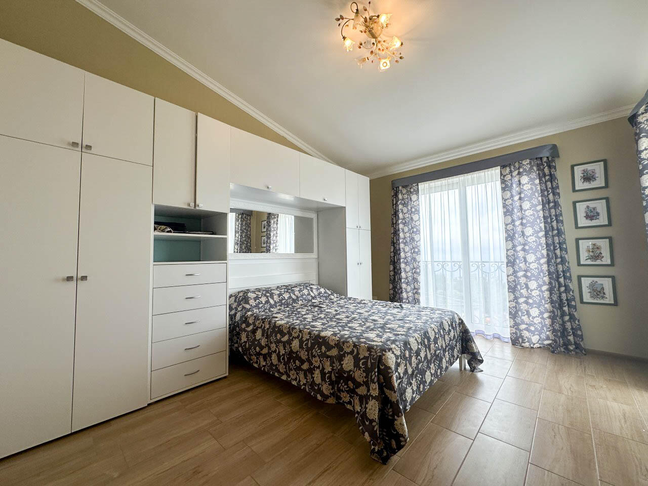 House in Dobra Voda, Montenegro, 380 m² - picture 16