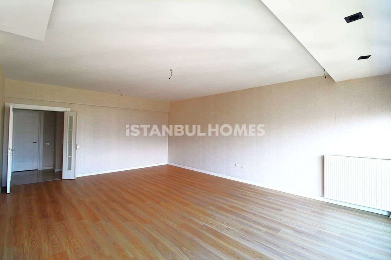 Apartment in Beylikduzu, Turkey, 135 m² - picture 14