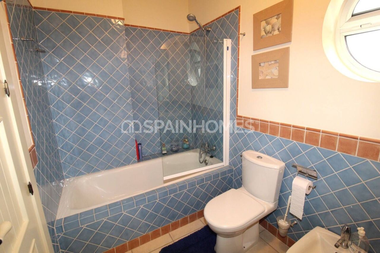 Villa Cuevas del Almanzora, Spain, 172 m² - picture 18