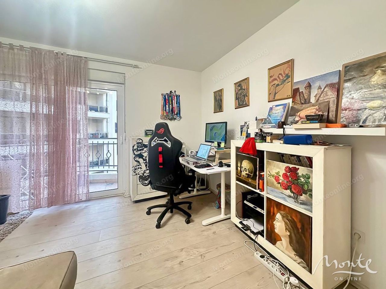 Apartment in Becici, Montenegro, 63 m² - picture 7