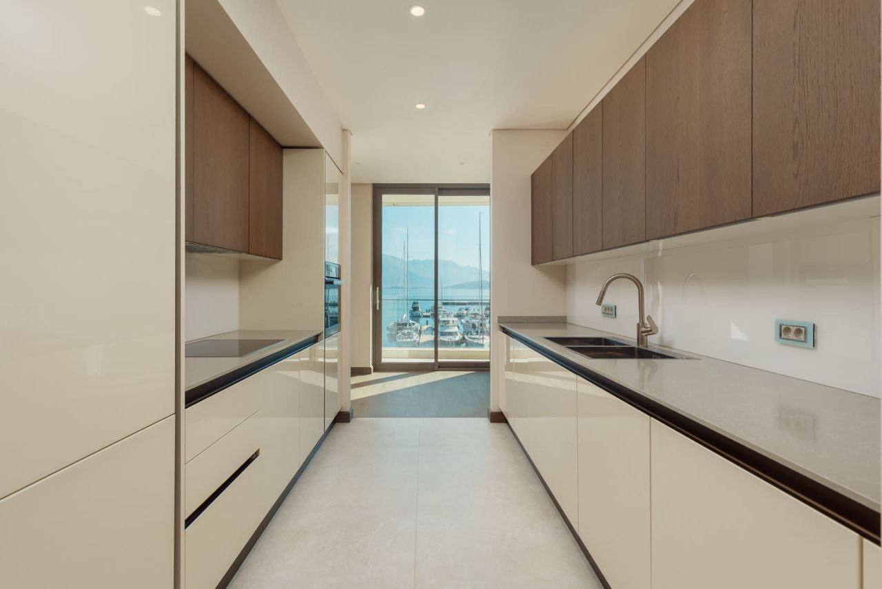 Appartamenti a Herceg-Novi, Montenegro, 166 m² - foto 8