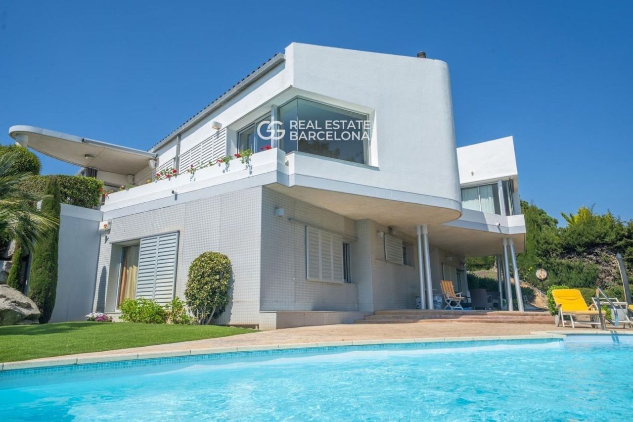 Chalet Barcelona, Sant Andreu de Llavaneres, España, 446 m² - imagen 2