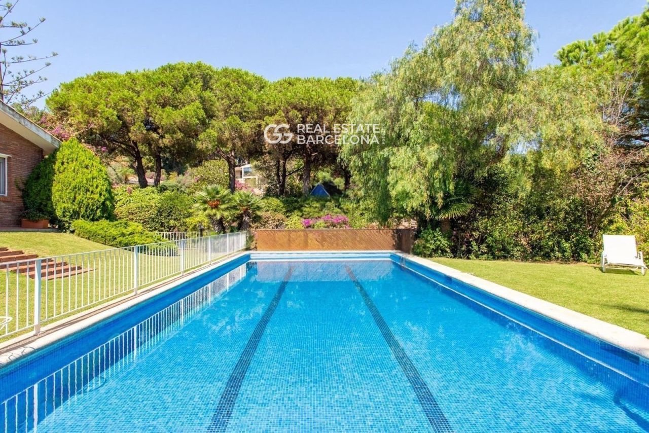 Casa Barcelona, Sant Andreu de Llavaneres, España, 543 m² - imagen 5