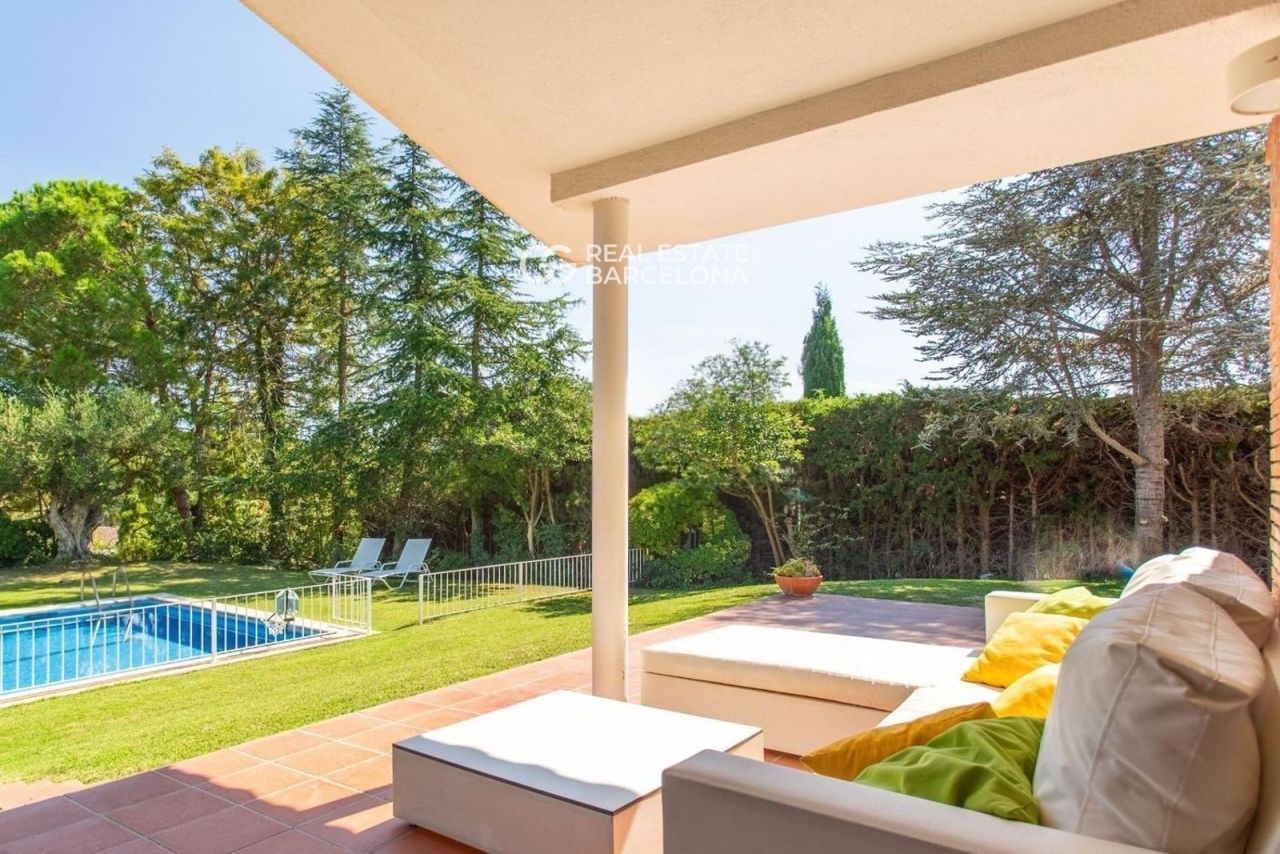 Casa Barcelona, Sant Andreu de Llavaneres, España, 543 m² - imagen 9