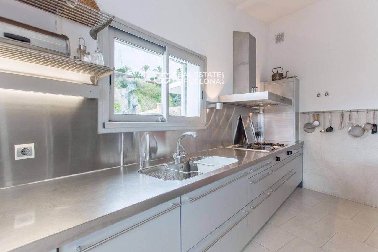 Chalet Barcelona, Sant Andreu de Llavaneres, España, 446 m² - imagen 10