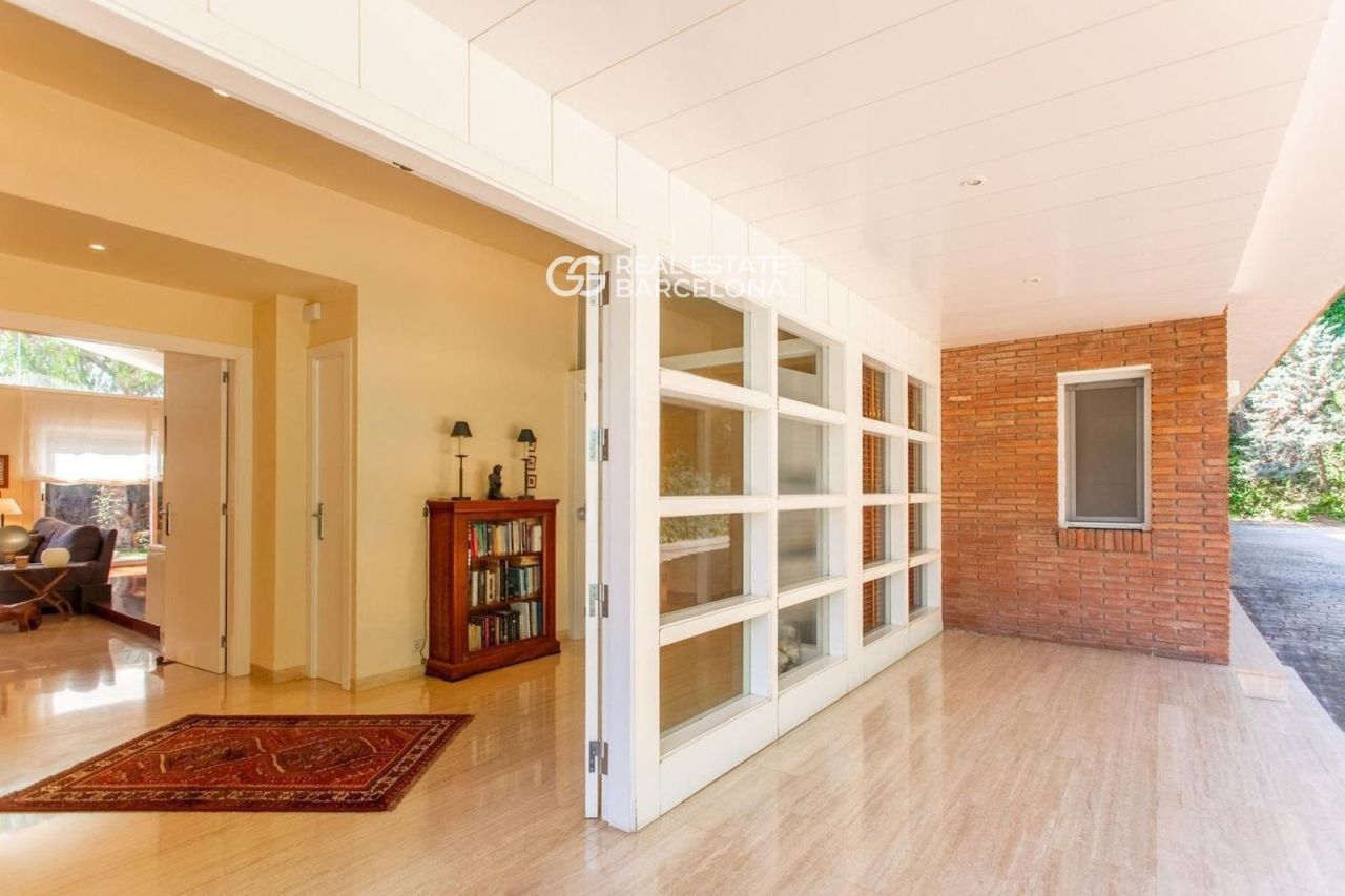 Casa Barcelona, Sant Andreu de Llavaneres, España, 543 m² - imagen 10