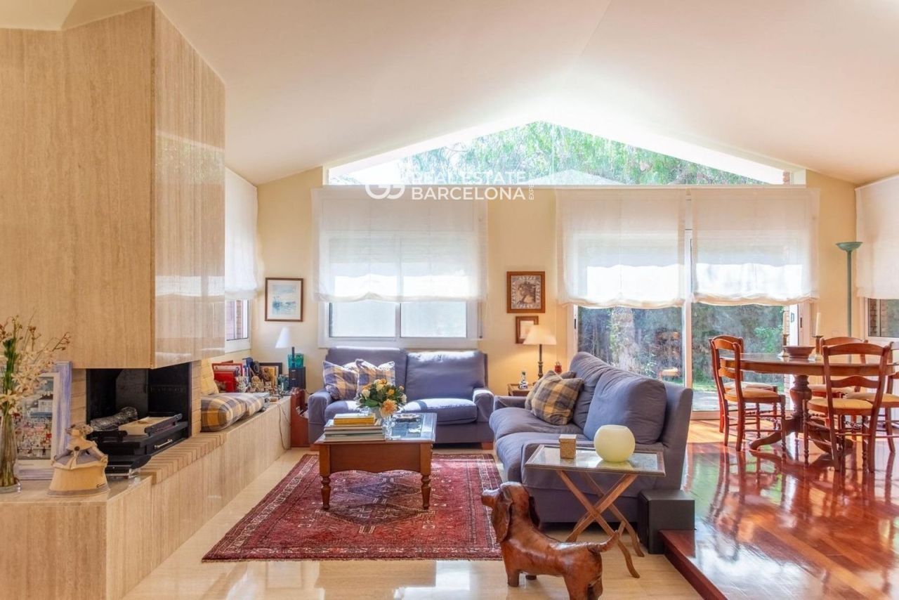 Casa Barcelona, Sant Andreu de Llavaneres, España, 543 m² - imagen 13