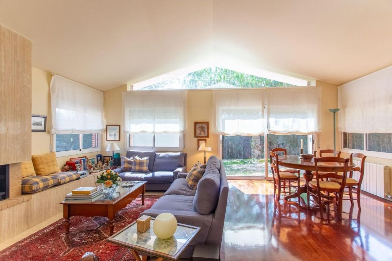 Casa Barcelona, Sant Andreu de Llavaneres, España, 543 m² - imagen 14