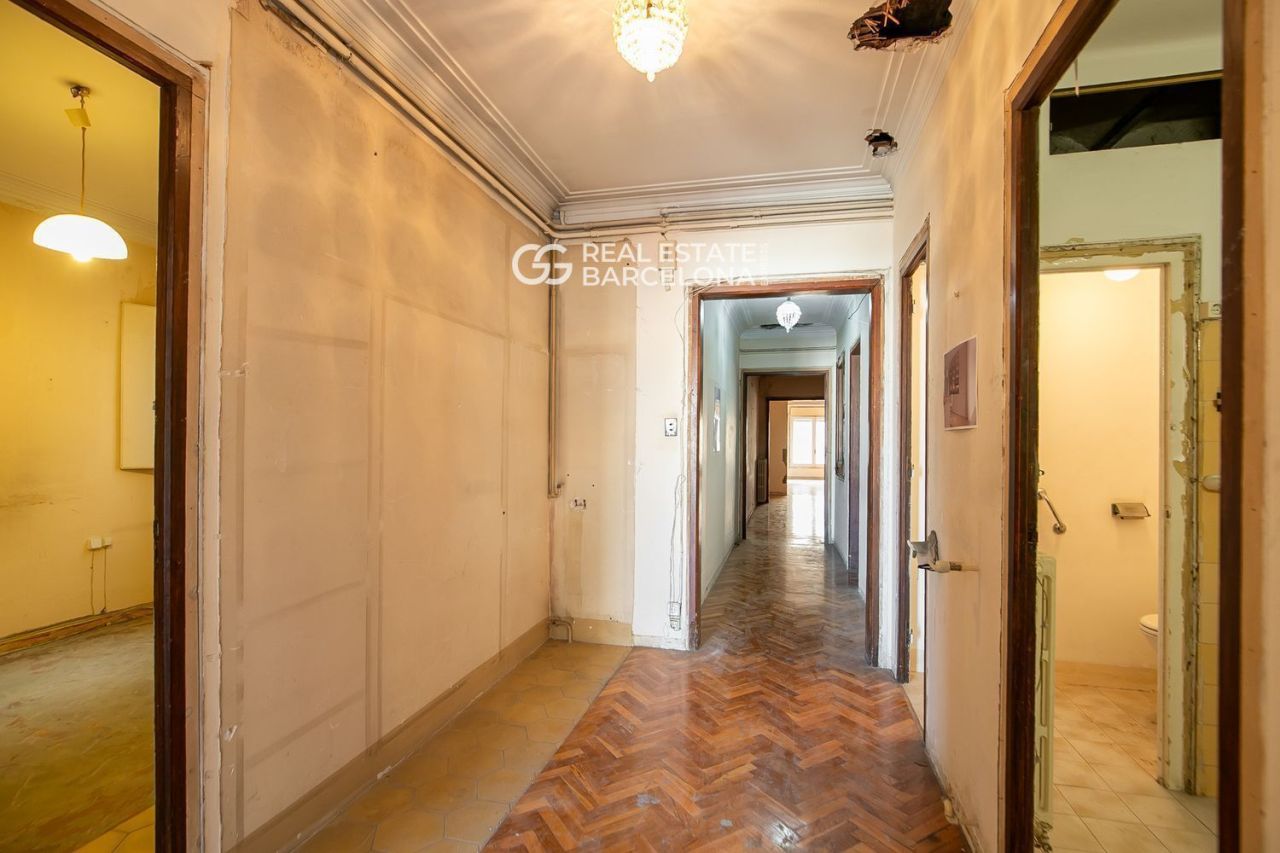 Appartamento a Barcellona, Spagna, 188 m² - foto 17