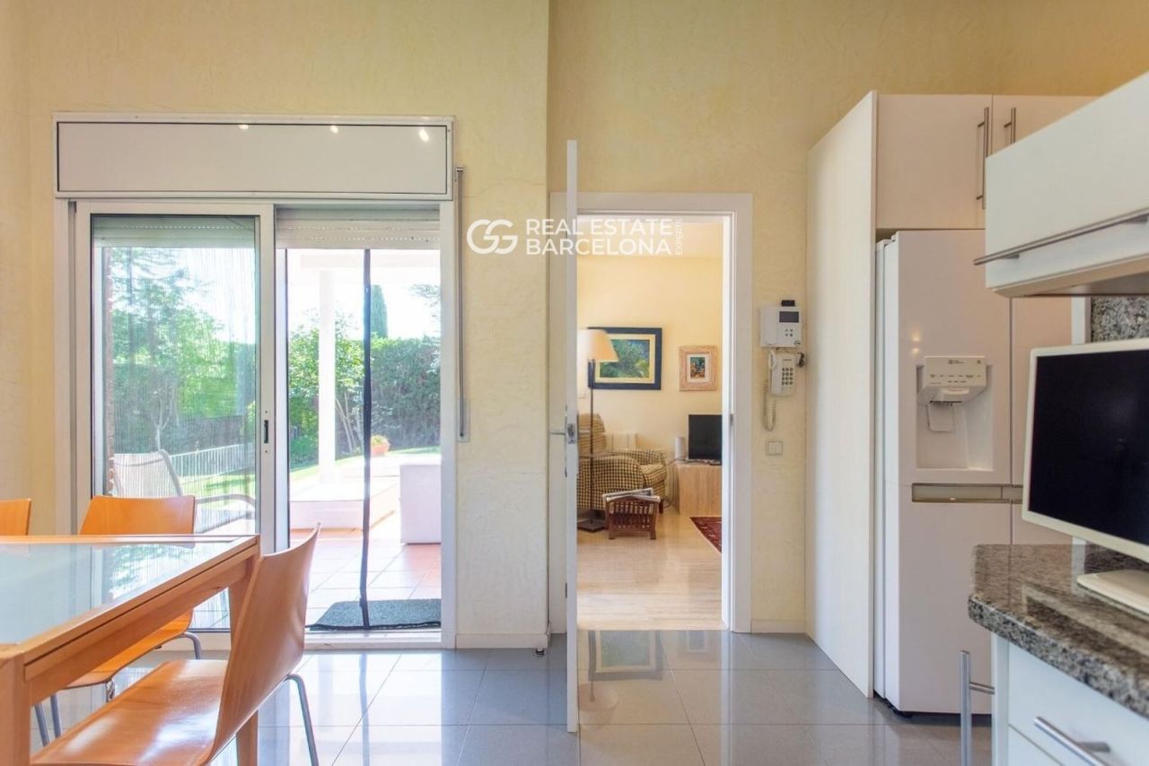 Casa Barcelona, Sant Andreu de Llavaneres, España, 543 m² - imagen 19