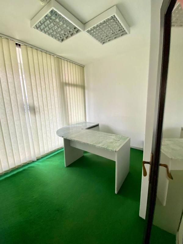 Commercial property in Bar, Montenegro, 171 m² - picture 5