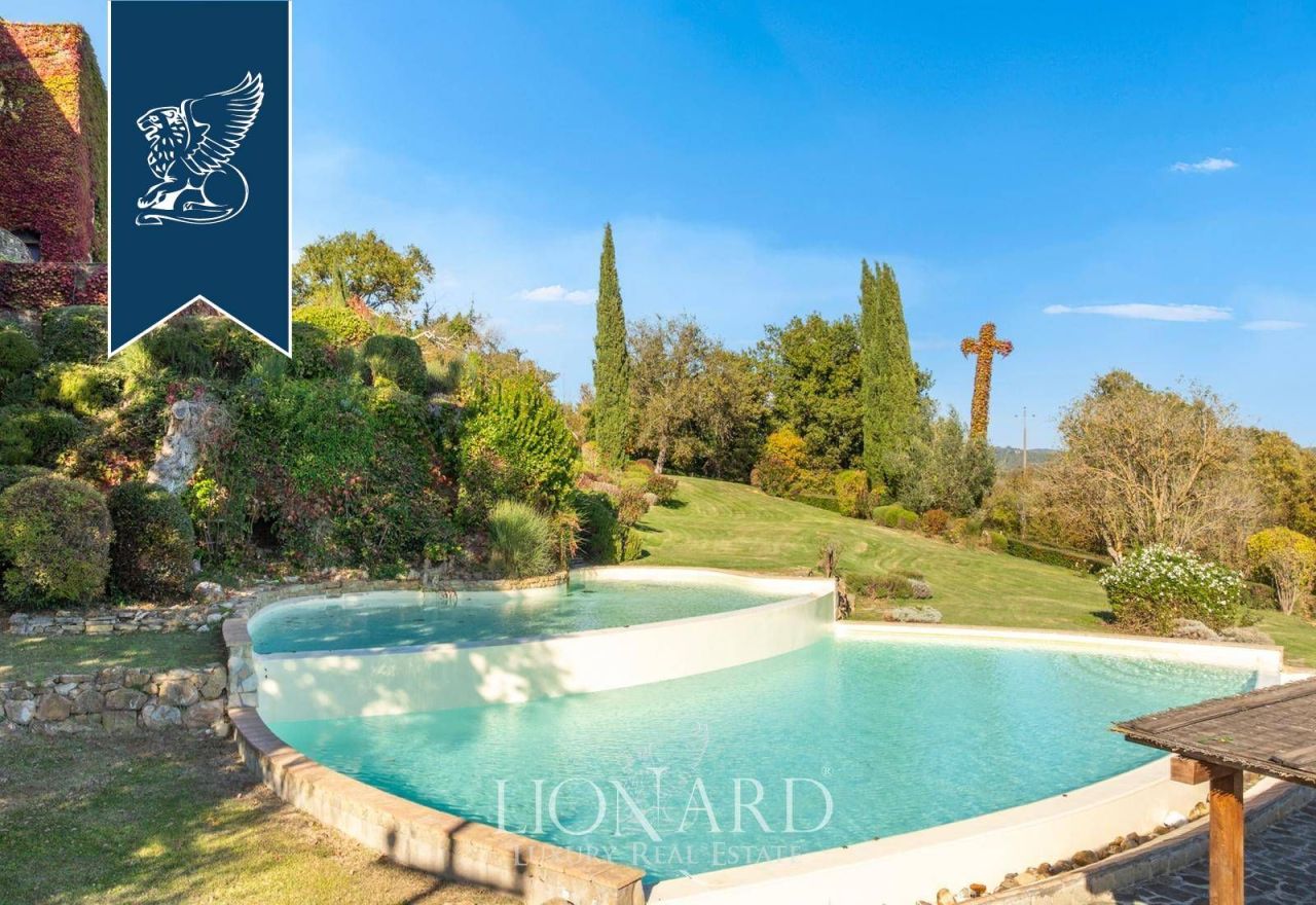 Farm in Siena, Italy, 900 m² - picture 3